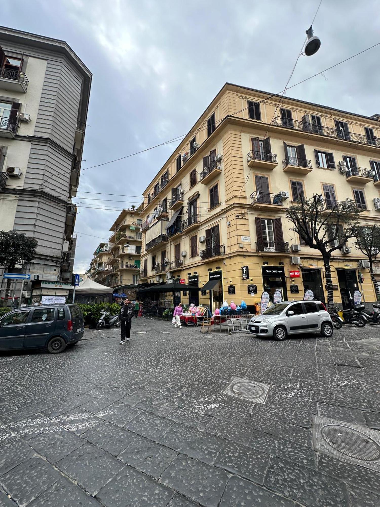 Hotiday Room Collection - Napoli Botanique المظهر الخارجي الصورة